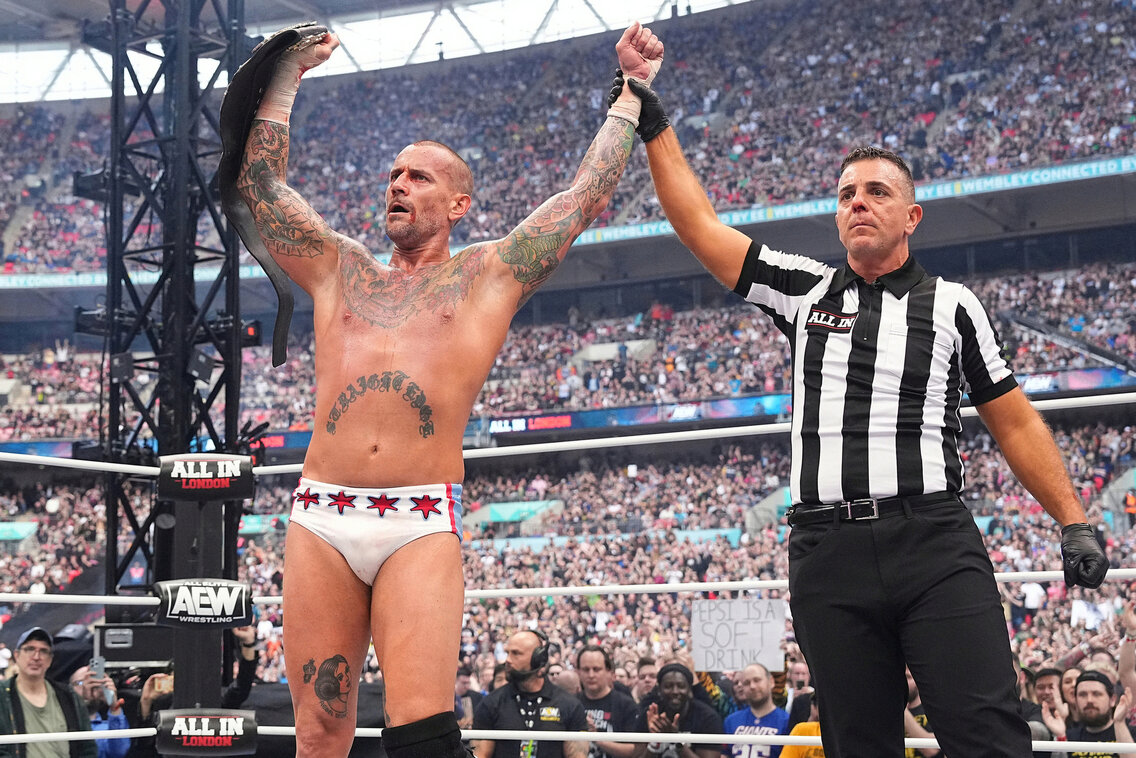 VIDEO: CM Punk accepts Cauliflower Alley Club award