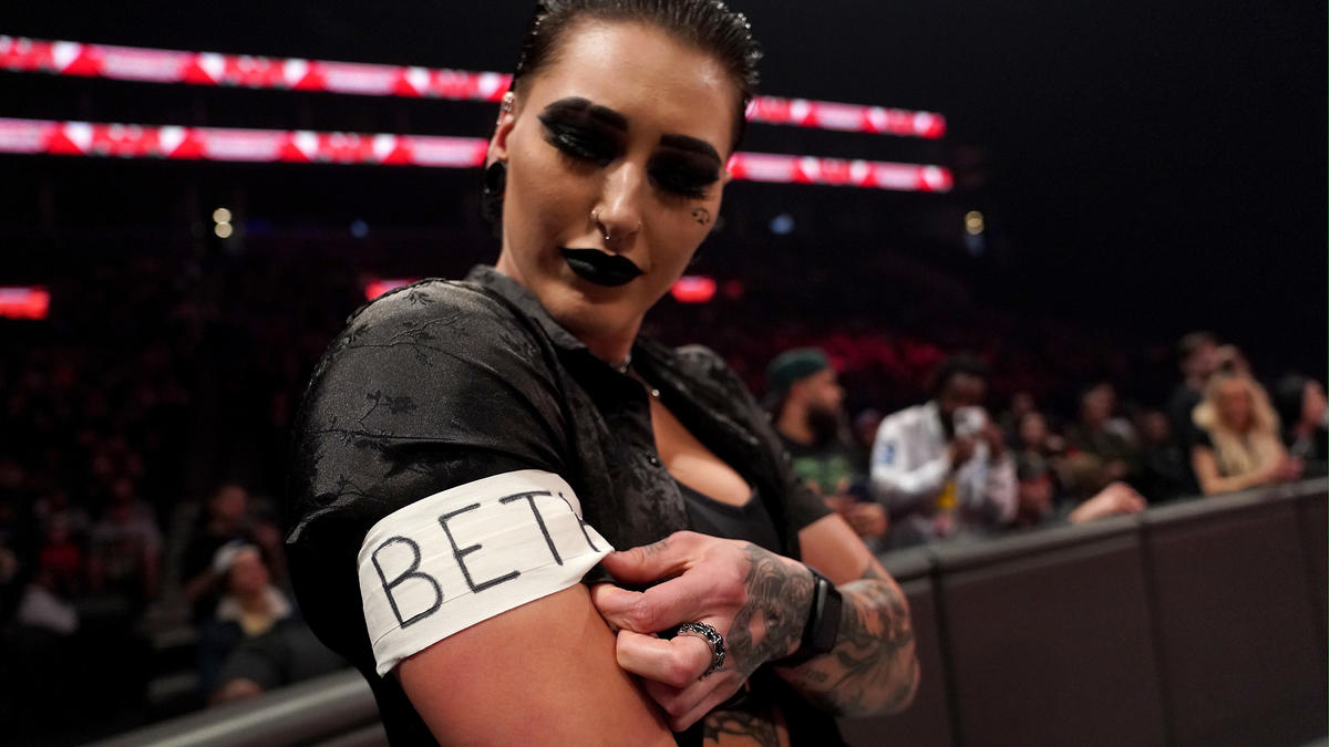 Rhea Ripley returns to in-ring action at WWE house show