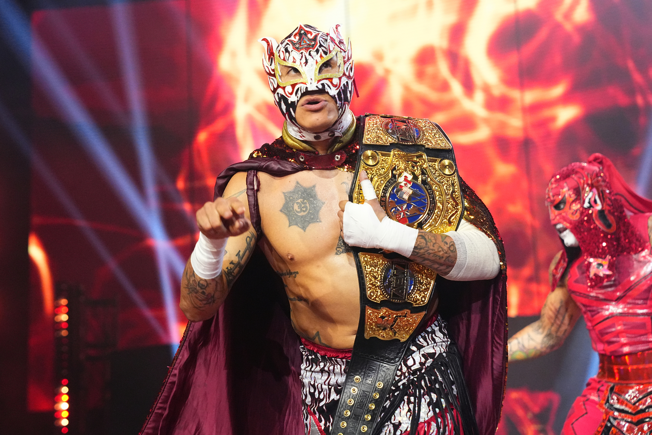 Rey Fenix says ‘old injury’ has been bothering him since AEW Dynamite Grand Slam