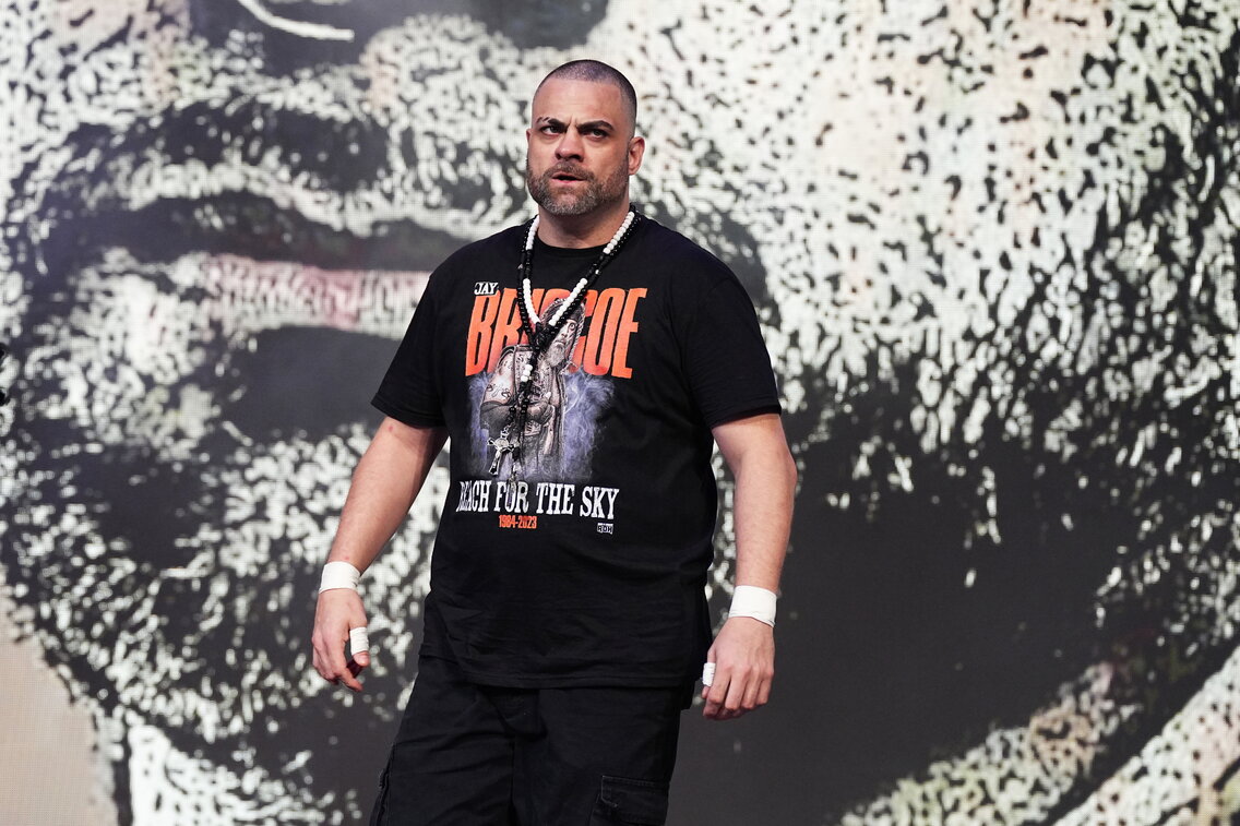 AEW’s Eddie Kingston suffered torn ACL & meniscus in addition to broken leg