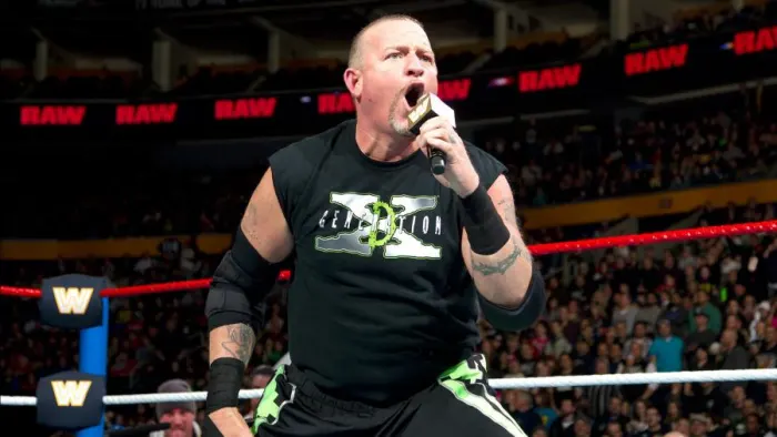 Road Dogg ‘sitting with’ crew backstage at Impact Emergence