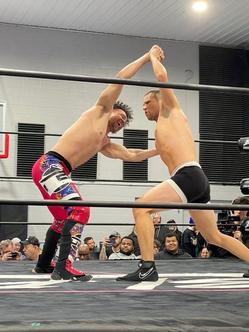 Wrestling Observer Live: Bryan in Sports Byline studios to talk AEW Dynamite and more!