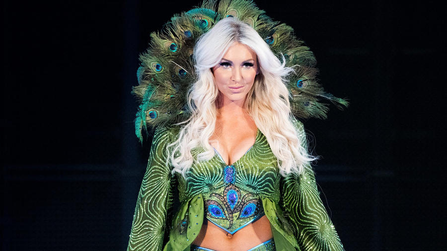 Charlotte Flair re-signs with WWE