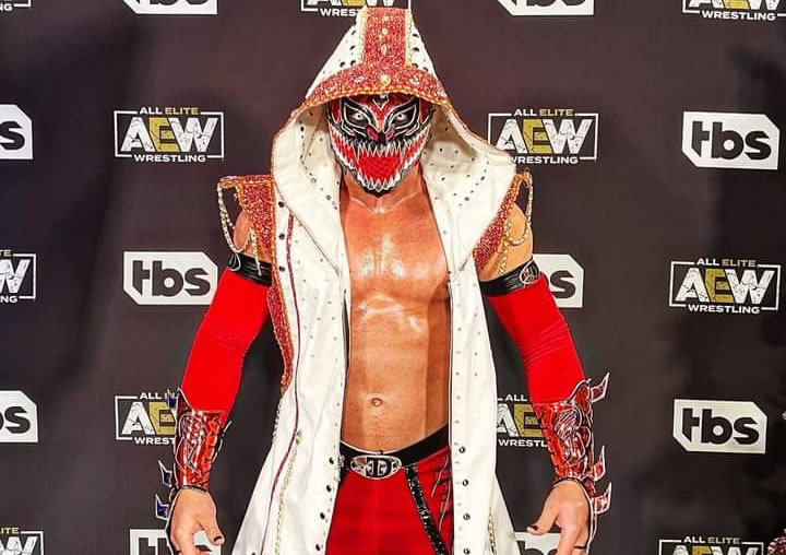 Dralistico signs contract with AEW