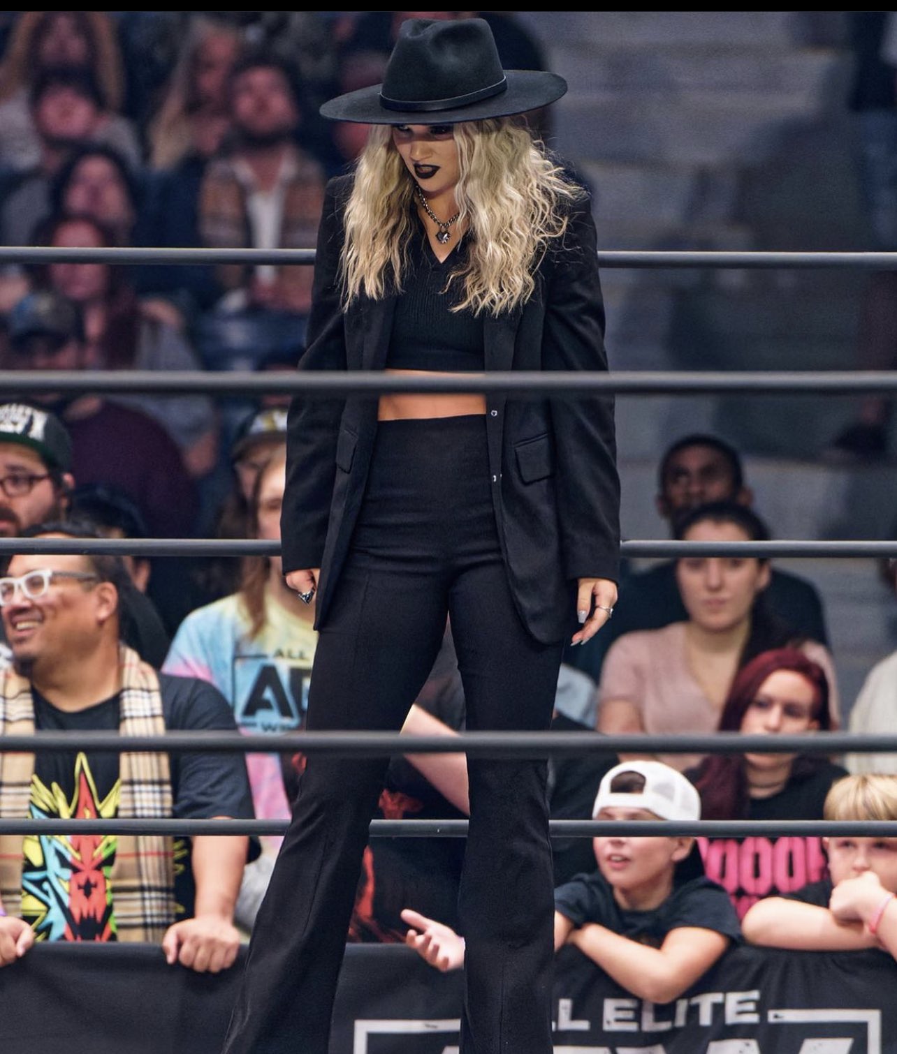 AEW’s Julia Hart announces engagement to Lee Johnson