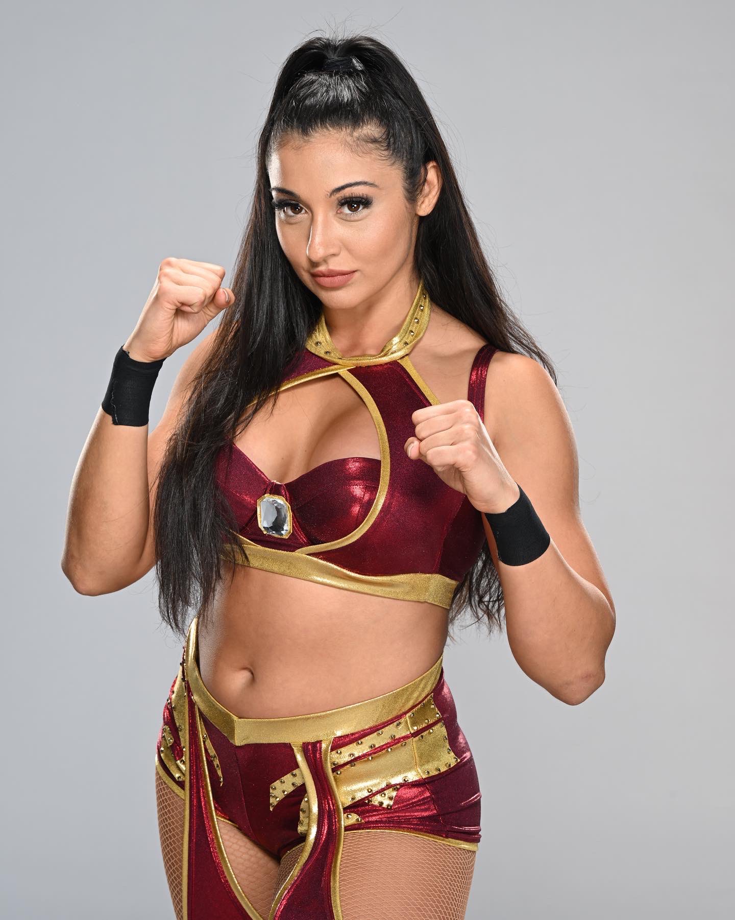 WWE NXT’s Arianna Grace reveals she’s injured, will require surgery