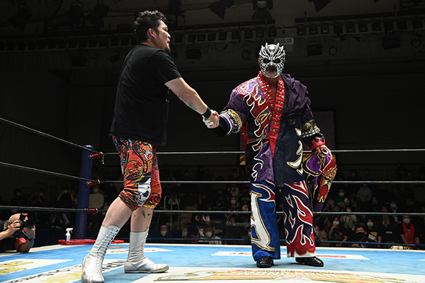 Great Muta appears at NJPW Battle Autumn, TV title tournament update