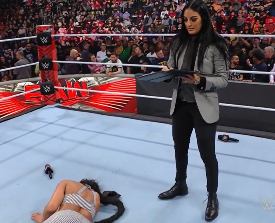 Bianca Belair to defend WWE Raw Women’s title against Sonya Deville