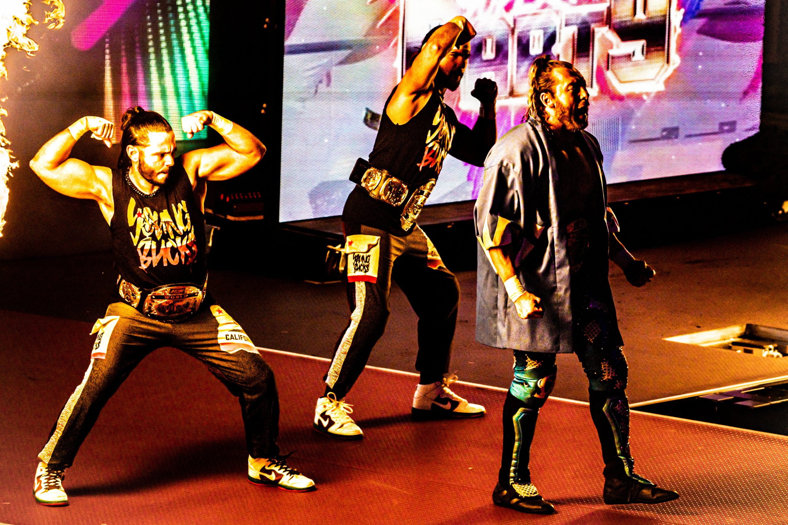 Wrestling Observer Live: Smackdown, Kofi, Elite contracts, AEW and NXT ratings, feedback