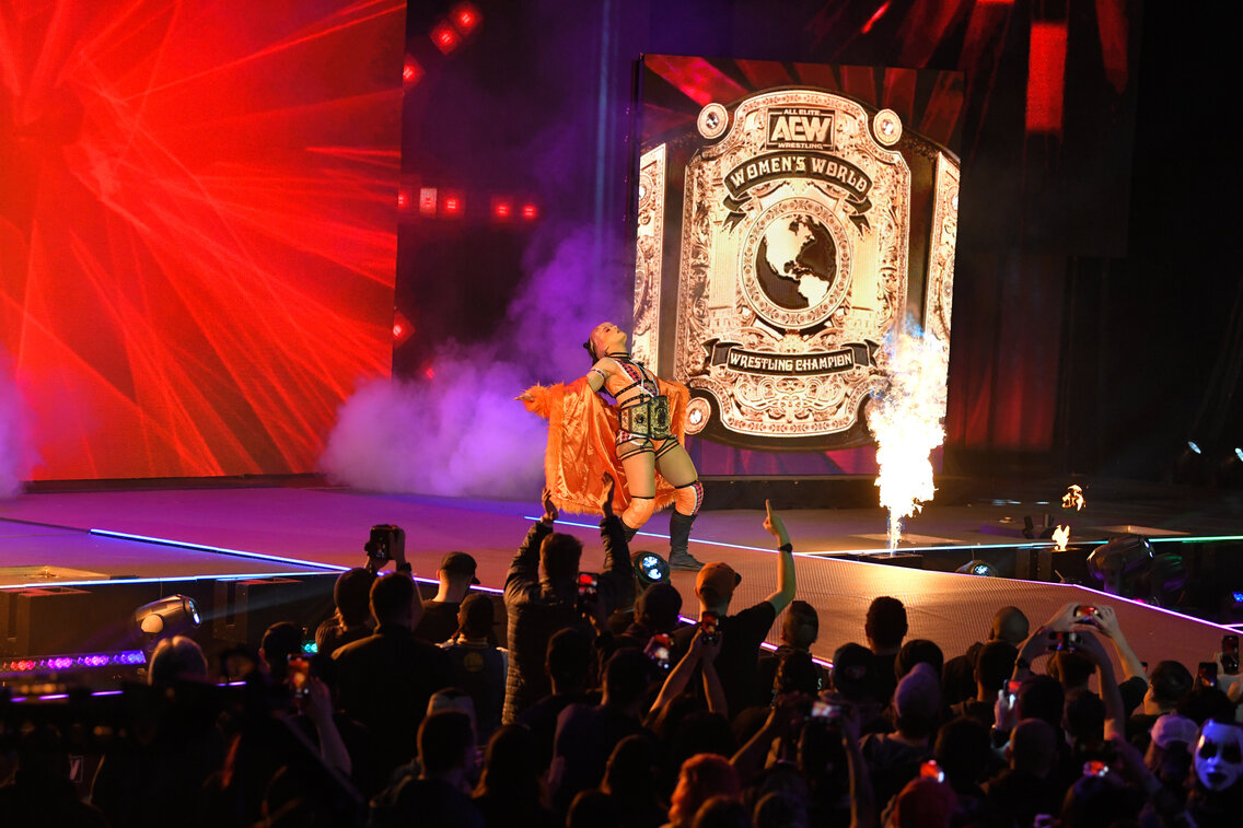 Jamie Hayter missed AEW Dynamite due to visa renewal