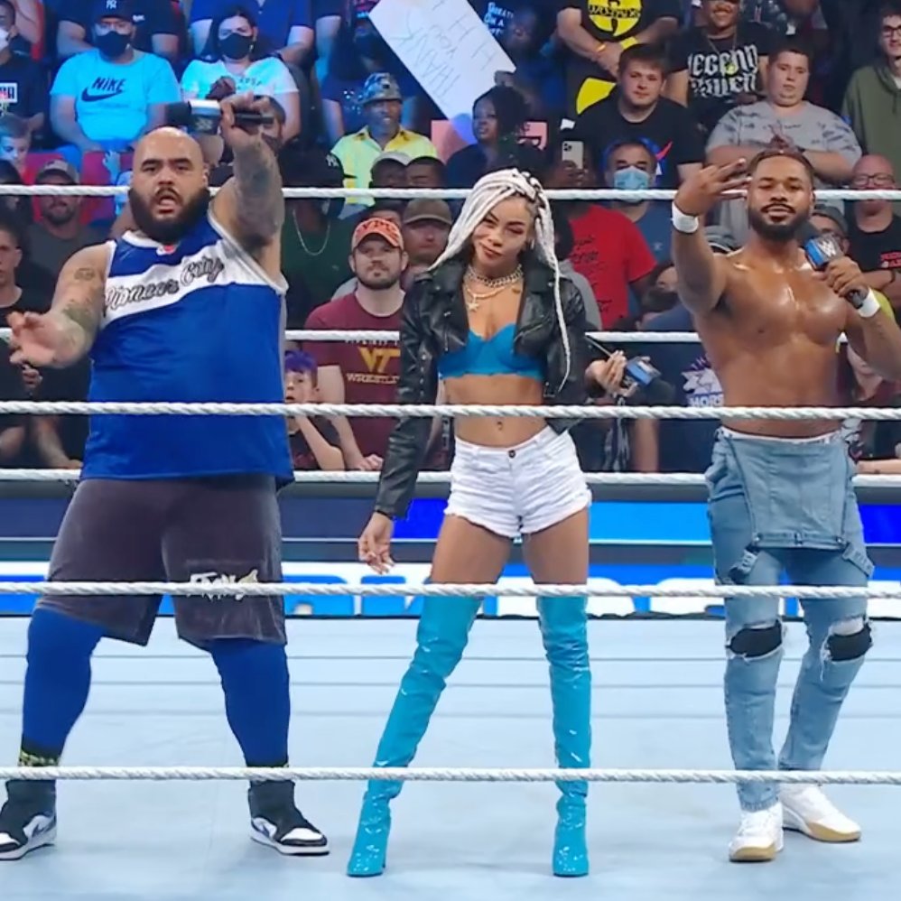 Hit Row return to WWE on SmackDown