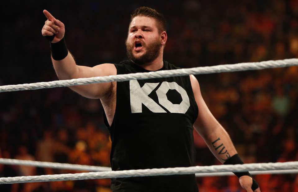 WWE Louisville live results: Kevin Owens vs. Dean Ambrose; AJ Styles vs. Tyler Breeze