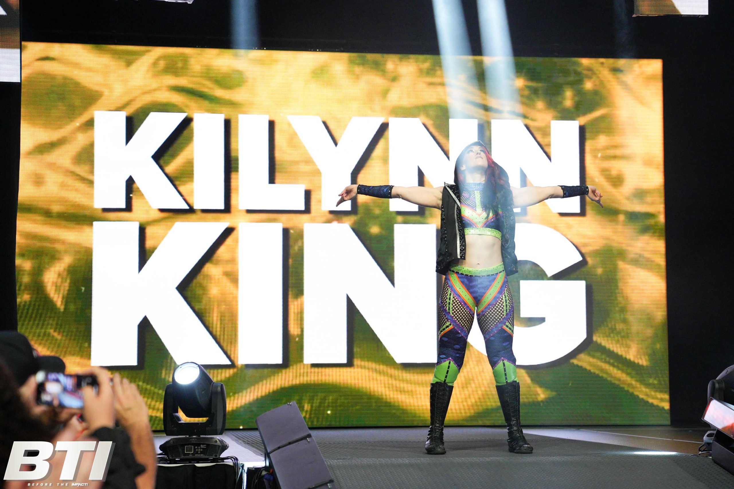 KiLynn King out of action 9-12 months due to knee injury