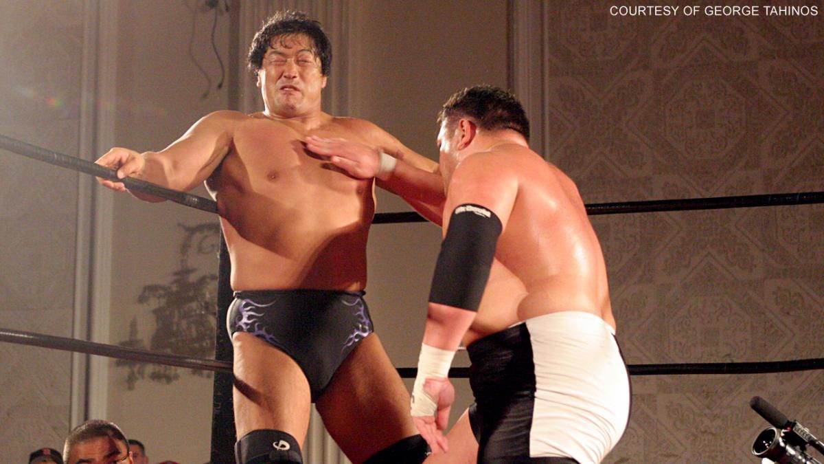 Daily Pro Wrestling History (10/01): Samoa Joe vs. Kenta Kobashi