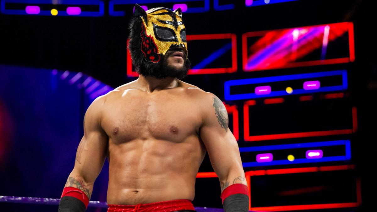 Lince Dorado asks The Crash to be removed from match against Marty Scurll & Travis Banks