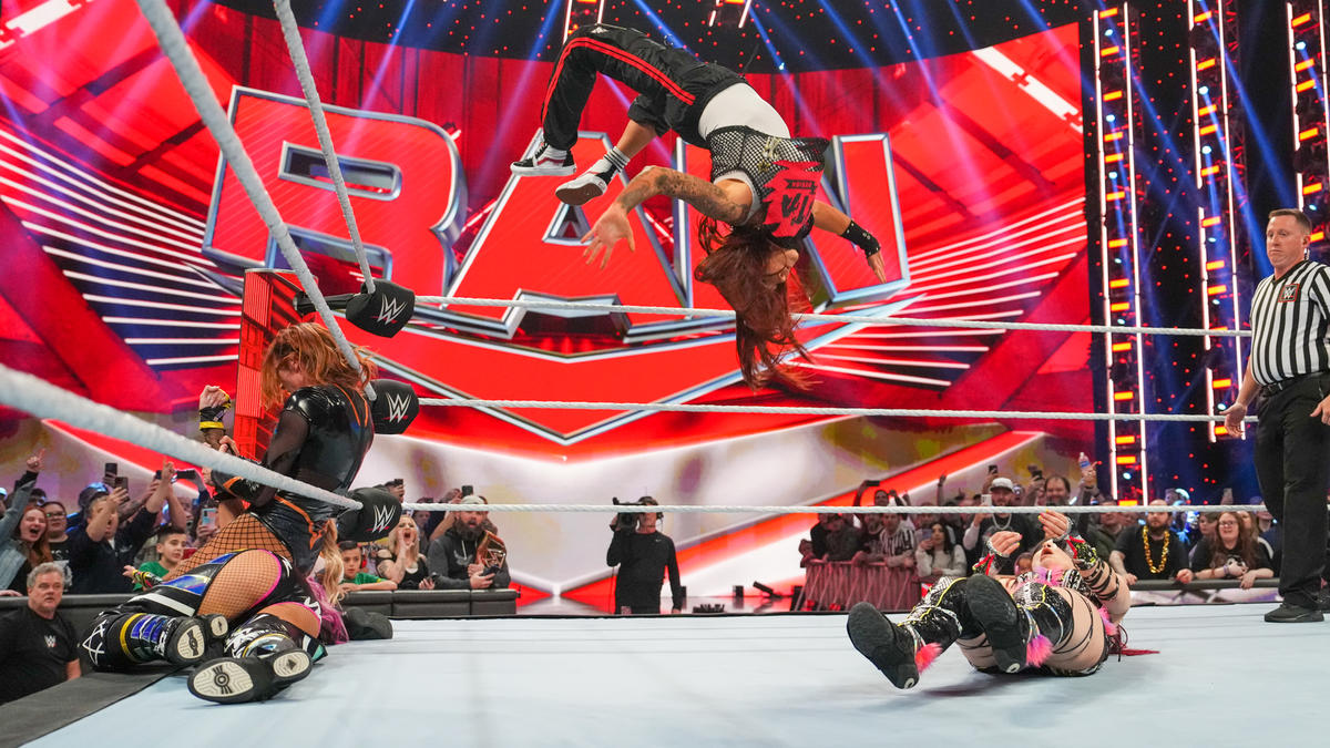 WWE Raw ratings down from last week