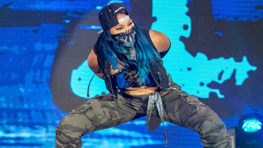 Daily Update: Mia Yim, SmackDown, A&E Biography