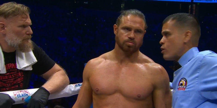 Former WWE star John Morrison wins boxing debut at Creator Clash 2