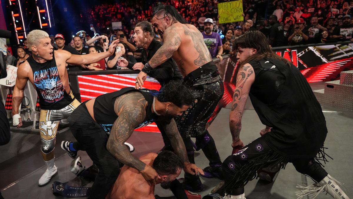 WWE Raw video highlights: Fallout from SummerSlam