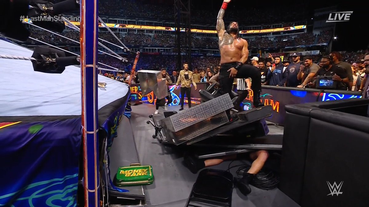 Roman Reigns retains Undisputed WWE Universal title at SummerSlam