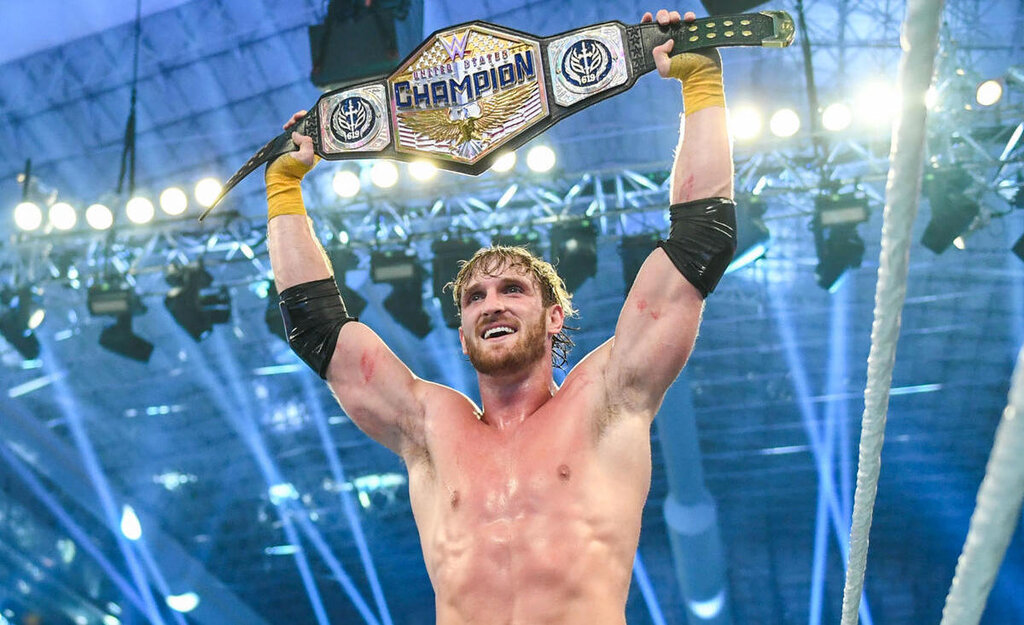 Logan Paul attends UFC 295, shouts out Dominik Mysterio