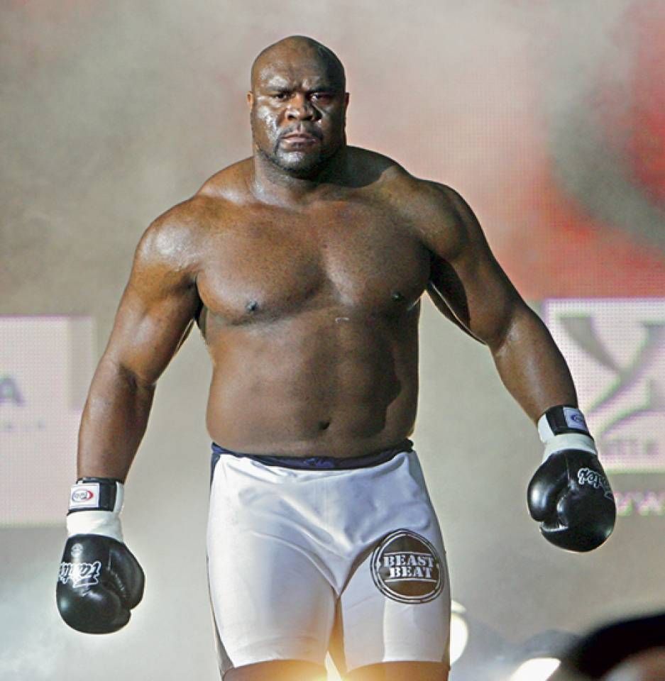 January 2, 2006 Observer Newsletter: K1 New Year’s Eve lineup & history