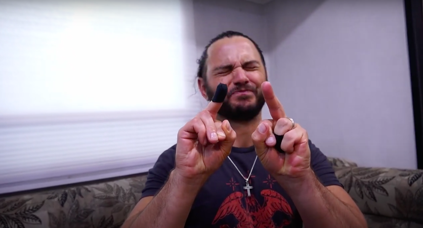 VIDEO: Being the Elite – ‘Inner Thoughts’