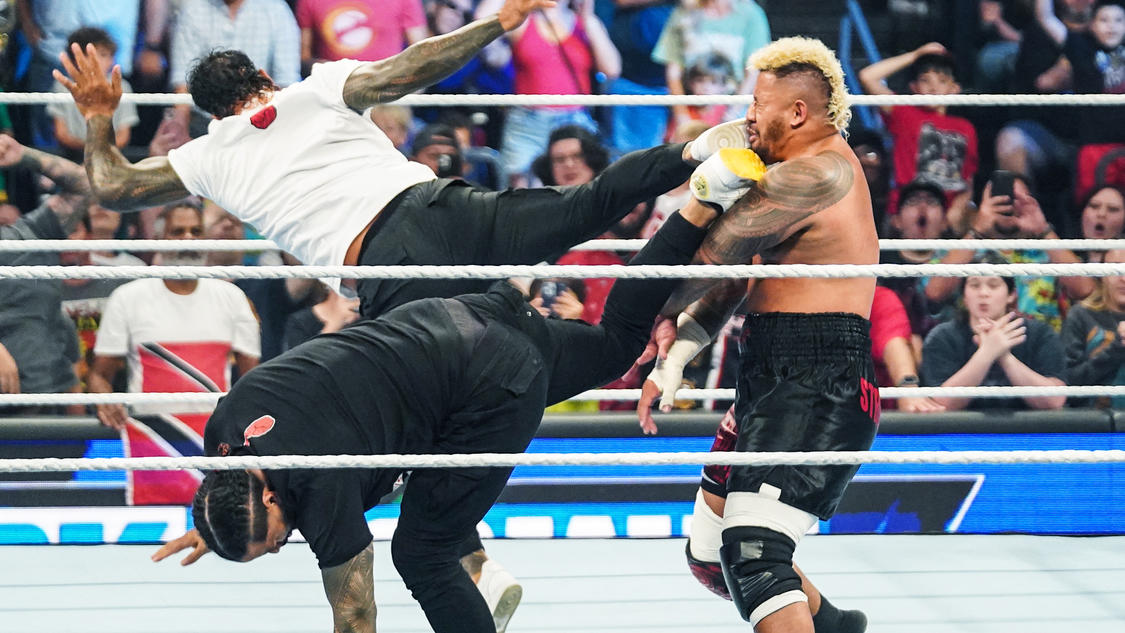WWE SmackDown video highlights: The Usos lay out Solo Sikoa