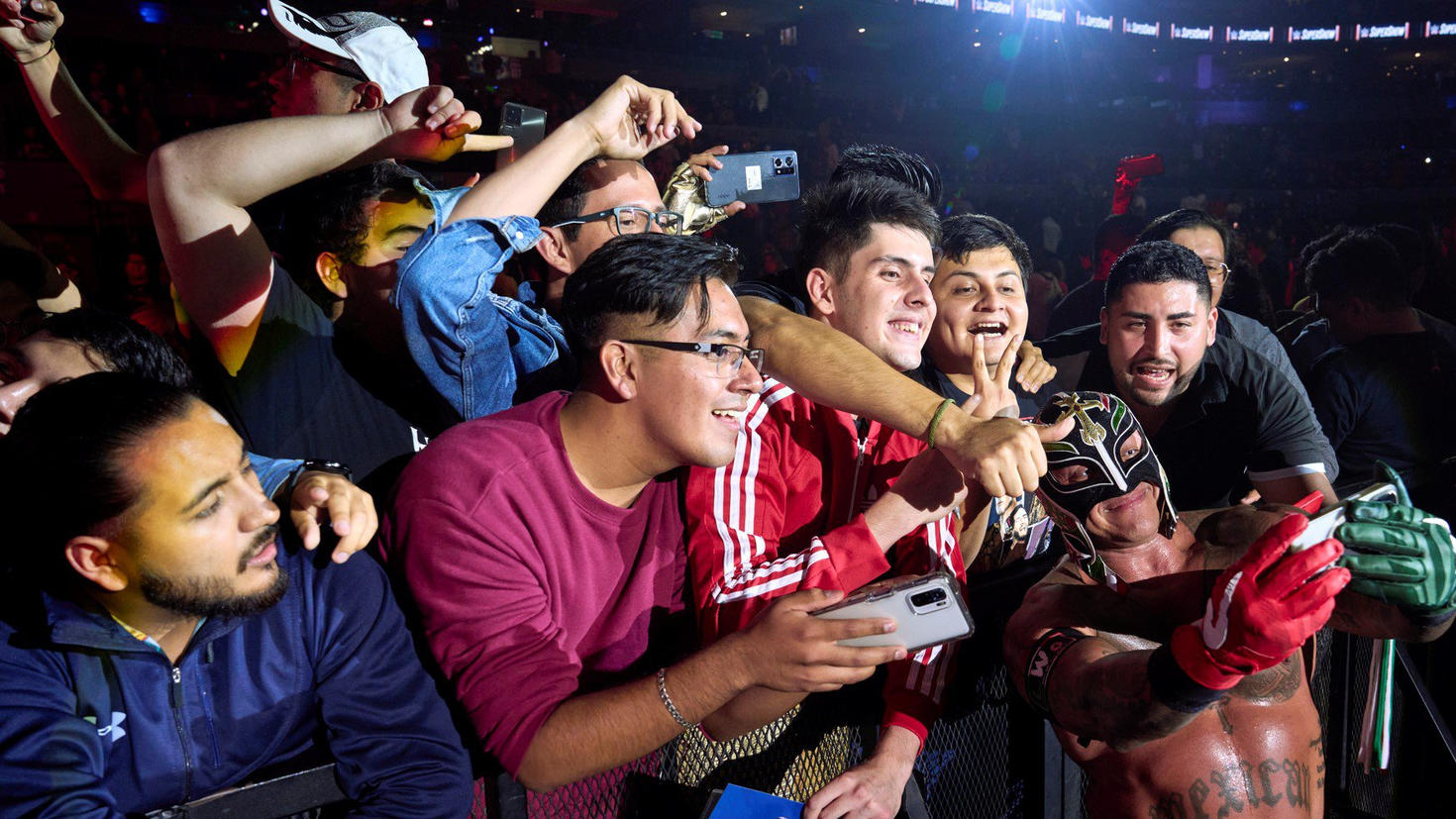 WWE touts success of Mexico house shows