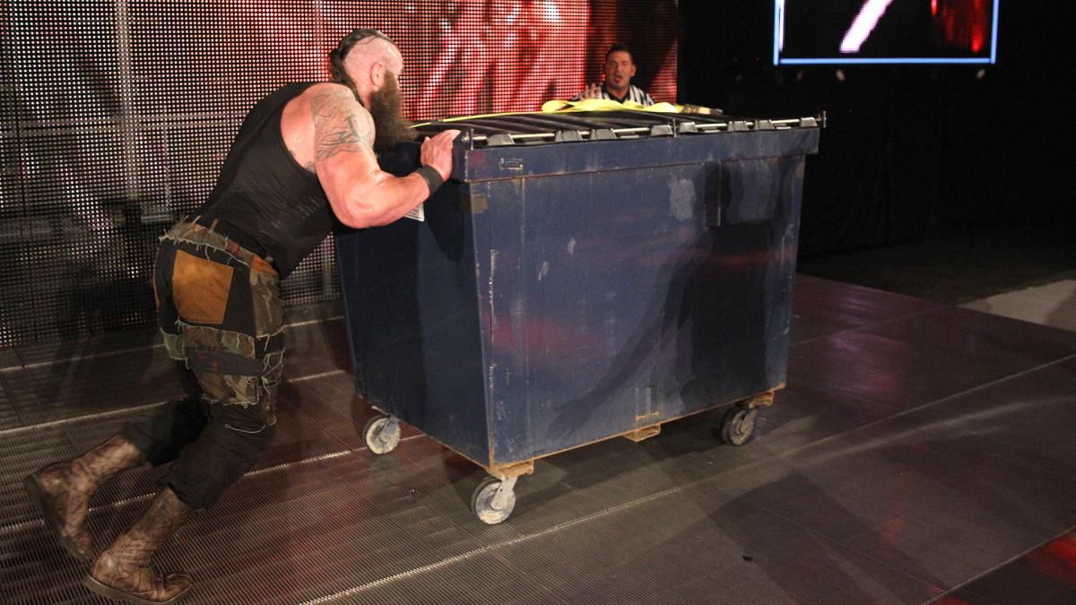 WWE Raw video highlights: Braun Strowman vs. Kalisto