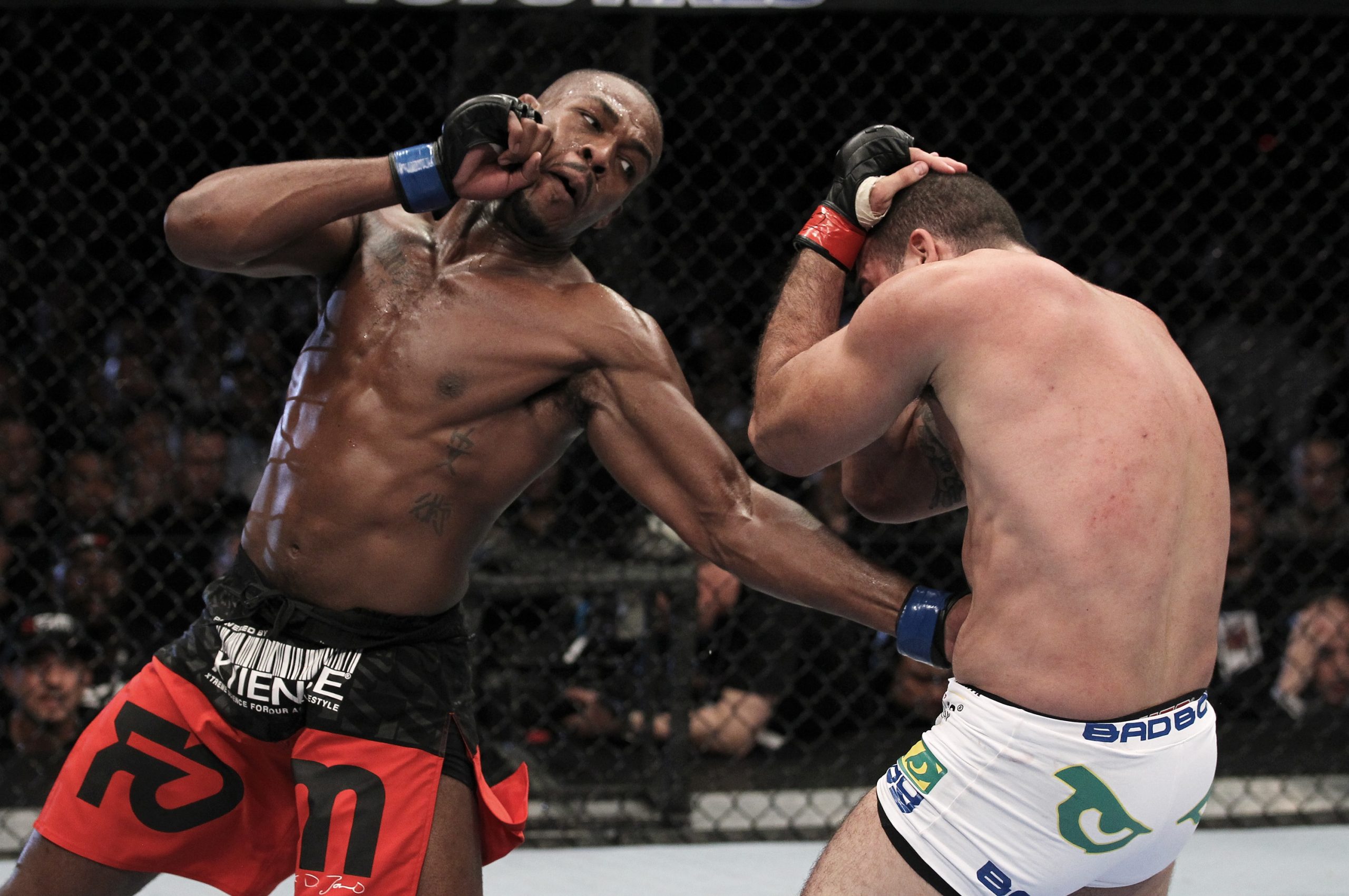Classic WOR: Jon Jones wins the UFC light heavyweight title