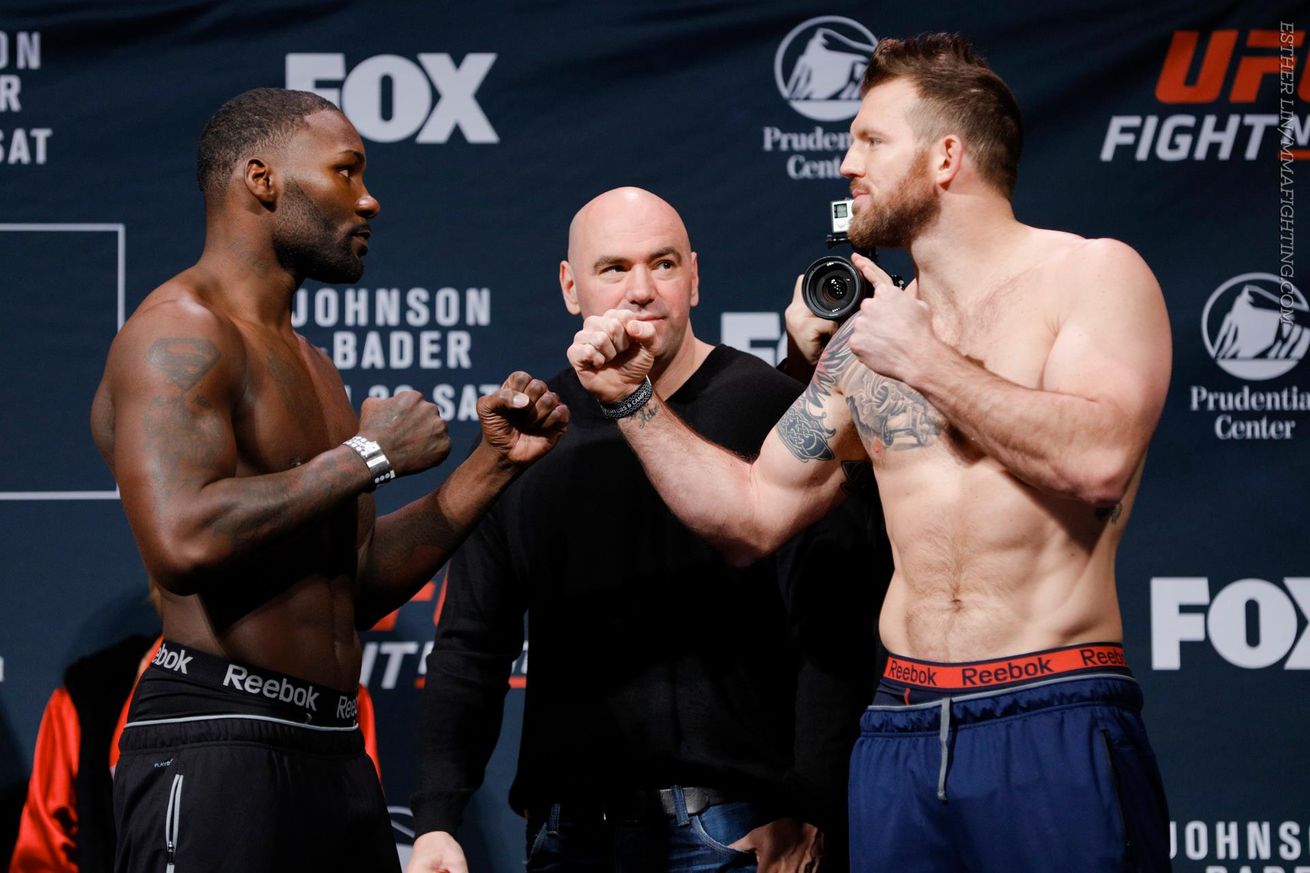 Daily Update: UFC on FOX, Ronda Rousey body paint!