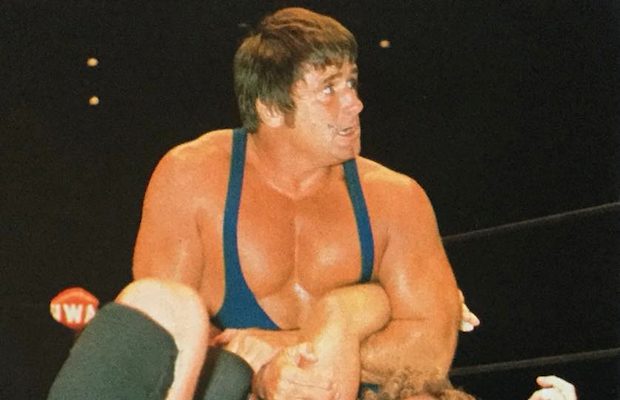 WOR: Les Thornton’s passing, Halftime Heat, WWE news, and MLW SuperFight