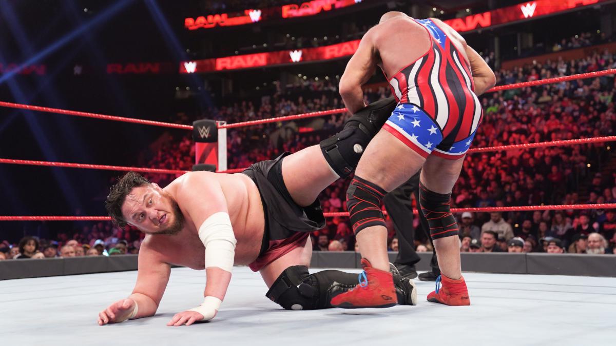 WWE Raw video highlights: Angle vs. Joe, WM build continues
