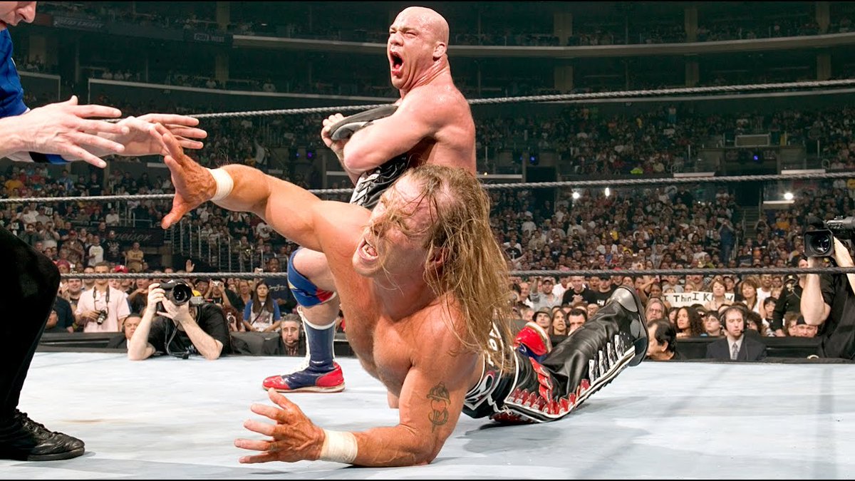 Daily Pro Wrestling History (04/03): Angle vs. Michaels at WrestleMania 21