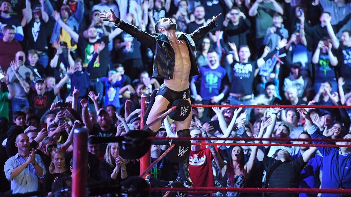 Dave Meltzer talks change in Royal Rumble main event plans on WOR