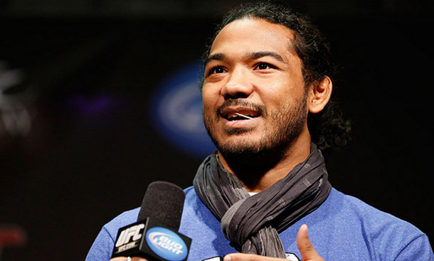 Benson Henderson signs with Bellator after UFC declines a matching offer