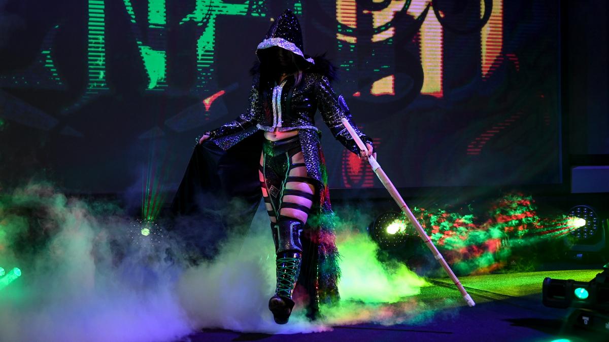 Blair Davenport suffers leg injury during NXT UK Women’s title match