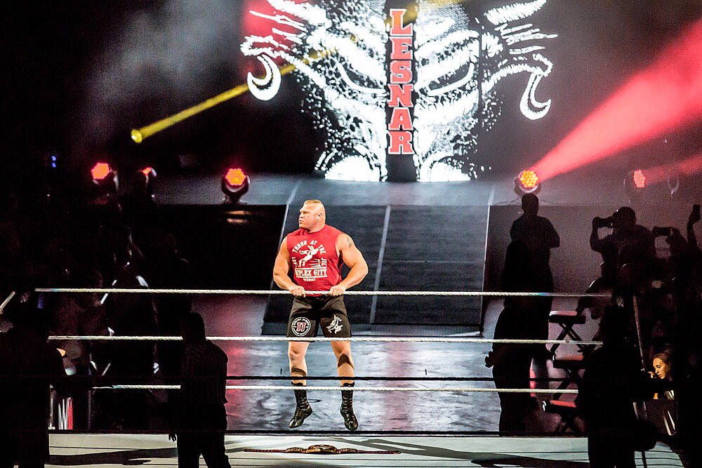 WWE Detroit, MI, live results: Lesnar vs. Joe at last Joe Louis Arena show