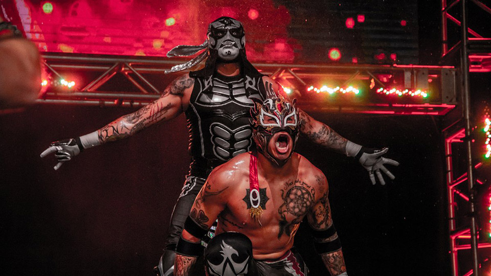 Lucha Bros win AAA tag team titles from The Young Bucks