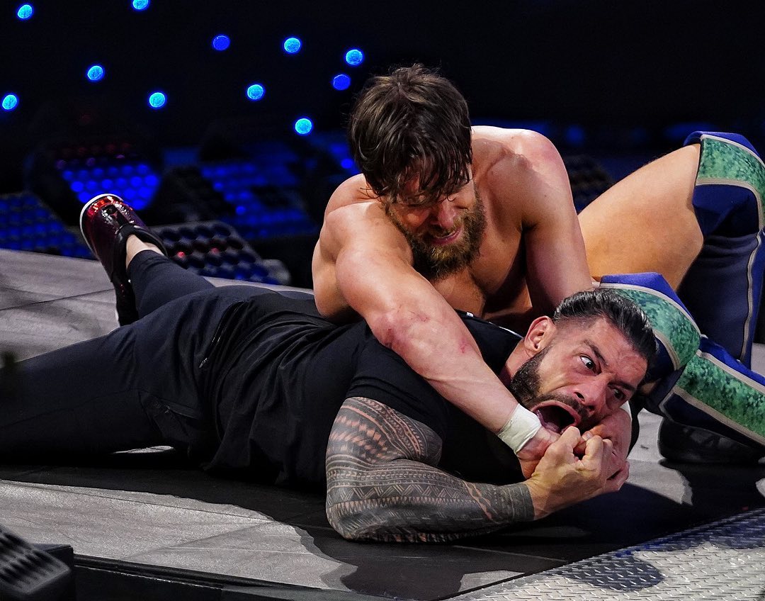 WWE SmackDown video highlights: Bryan lays out Reigns and Edge