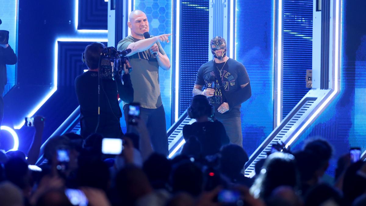 Cain Velasquez posts statement on MMA retirement, new WWE career