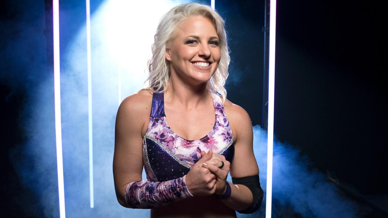 Candice LeRae, War Machine officially sign with WWE