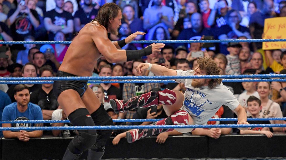 Big Cass wrestles at WWE’s Monday night house show