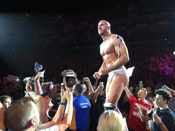 WWE London, ENG, live results: Cesaro stays alive in the best-of-seven series