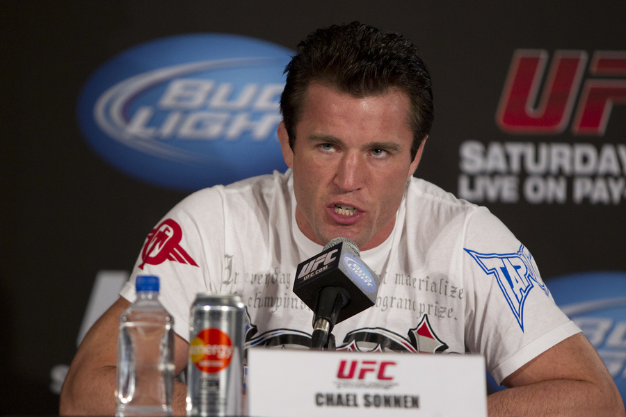 Chael Sonnen signs multi-fight deal with Bellator MMA