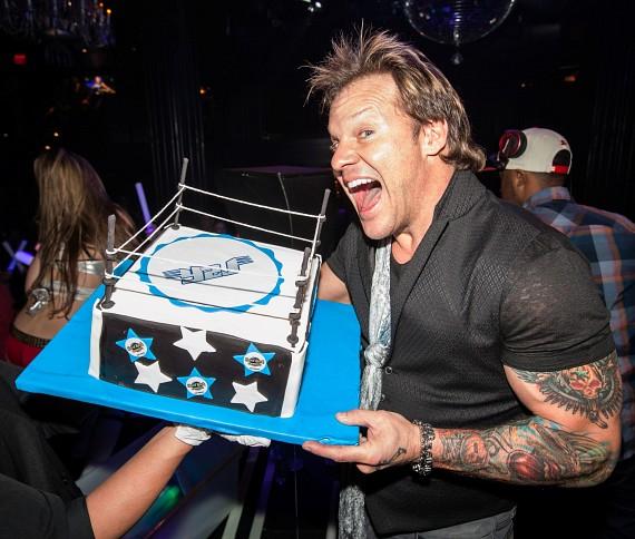 WWE Berlin, Germany, live results: Chris Jericho celebrates his 46th birthday with some cake