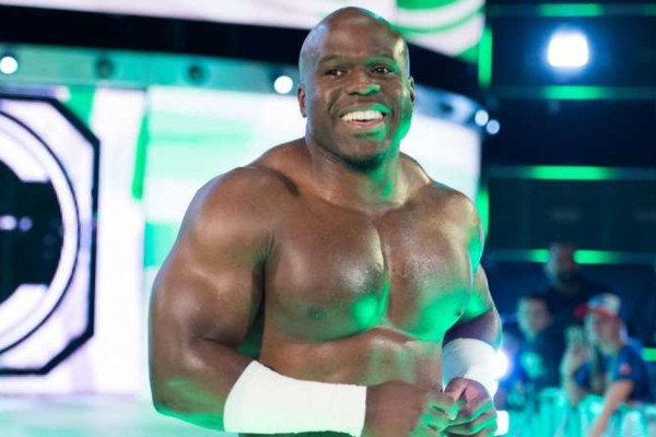 Apollo Crews back to using full name