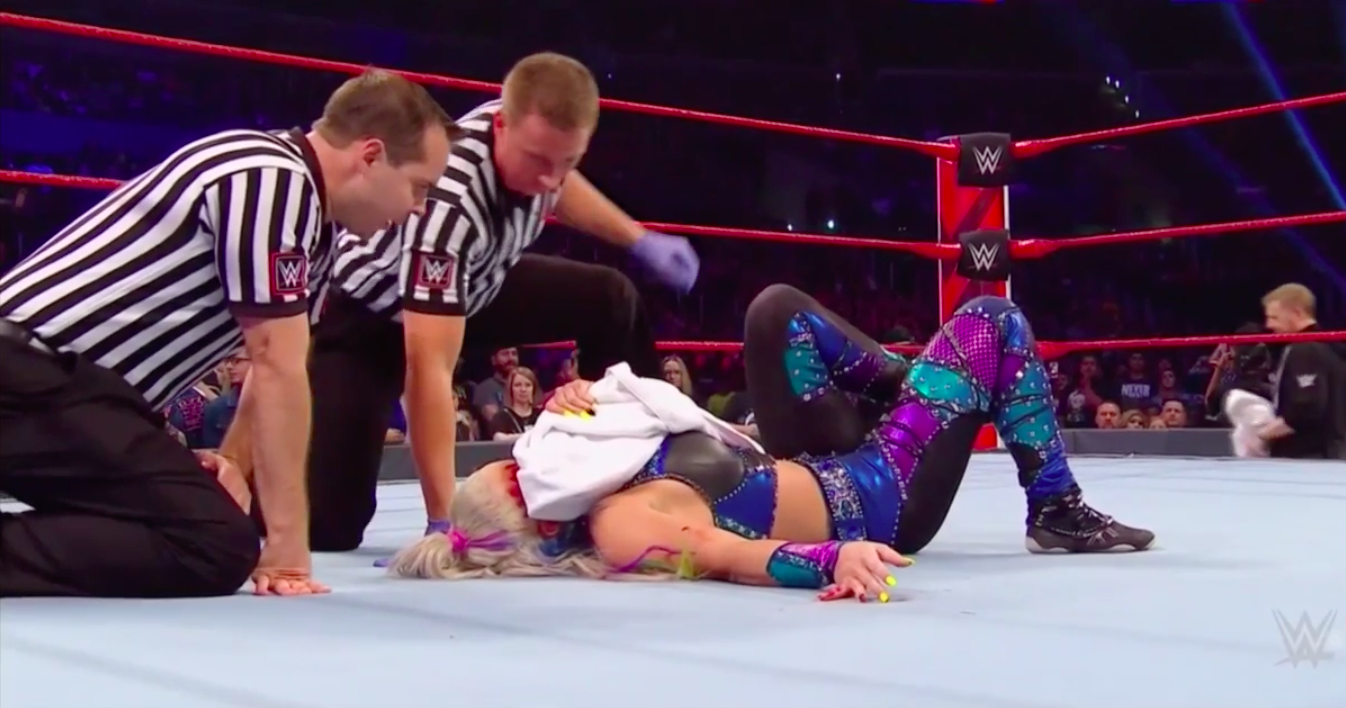 WWE Main Event results: Match stopped due to Dana Brooke injury