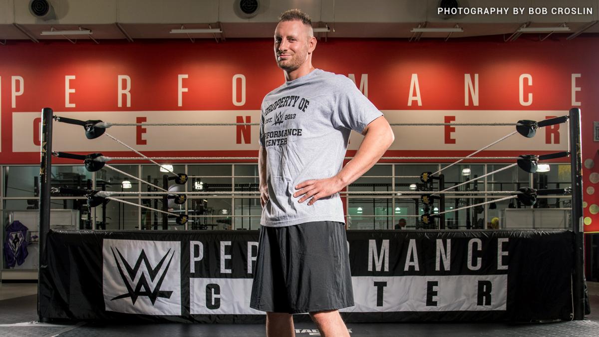 WWE officially confirms Donovan Dijak signing